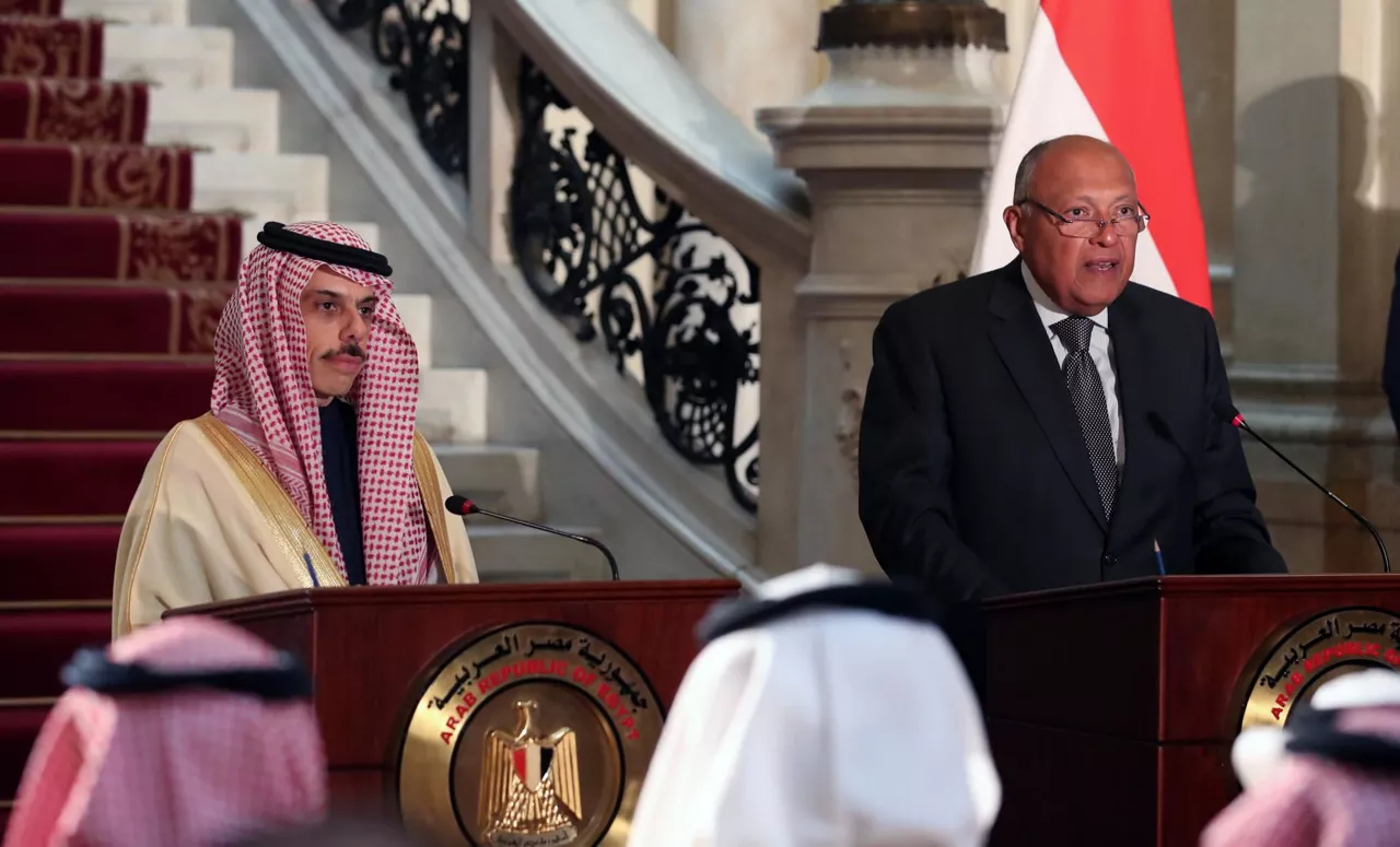 ministros-exteriores-egipto-arabia-saudi-en-cairo-efe