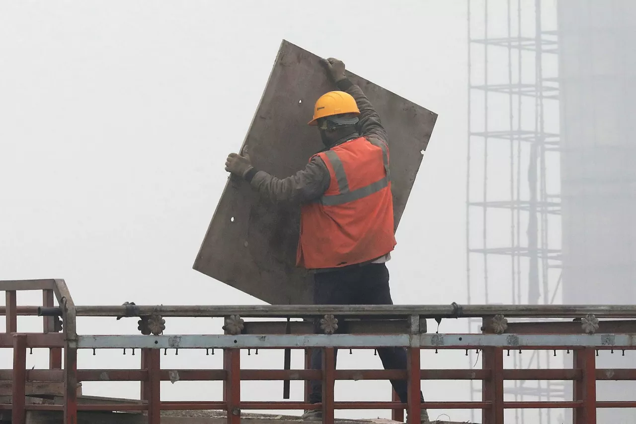 LANGILE trabajador construcción eraikuntza