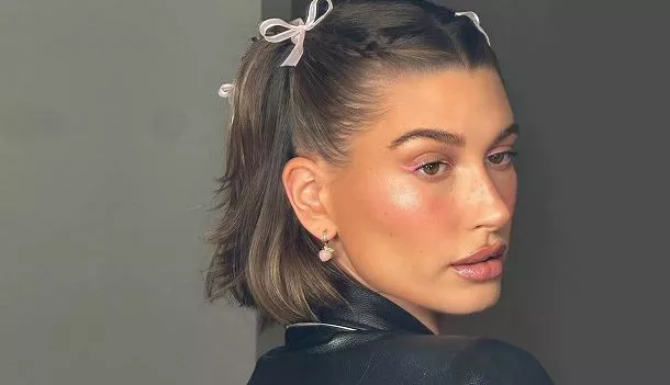 Hailey Bieber, 'coquette' estiloan