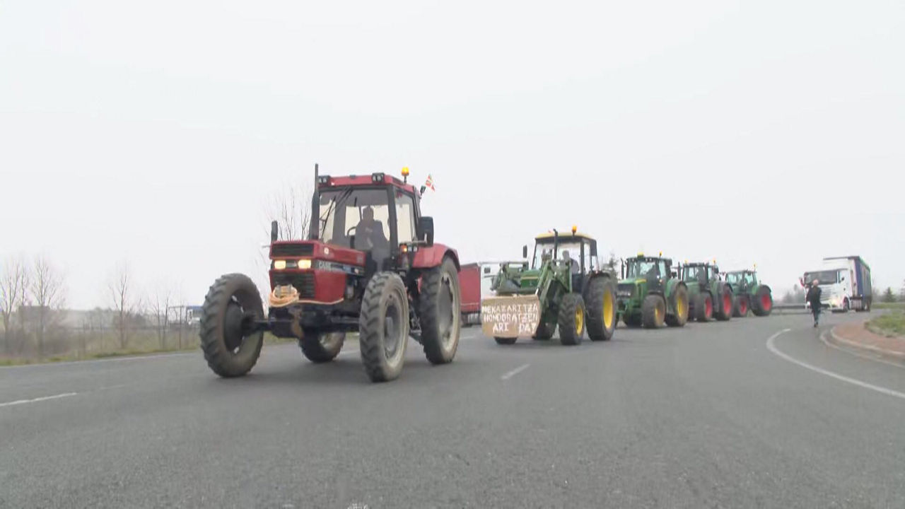 20240206130859_tractores-araba_