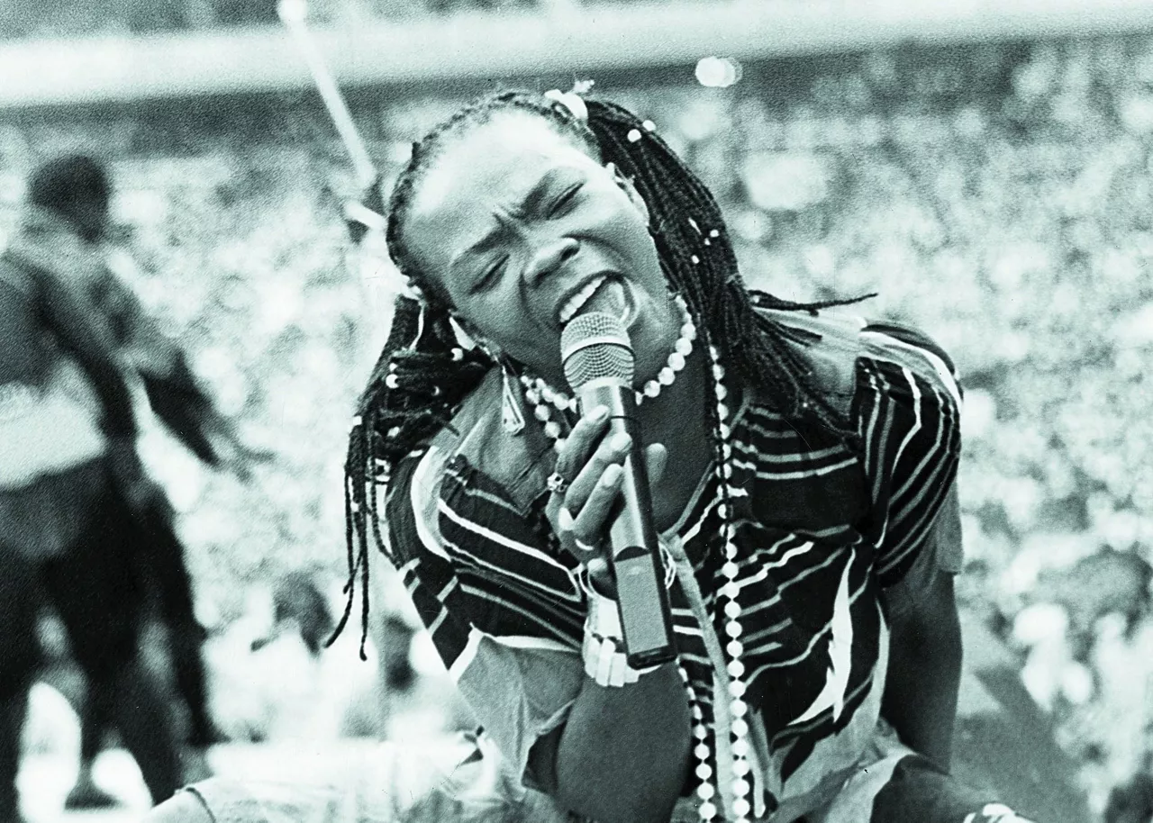 Monográfico sobre la cantante sudafricana Brenda Fassie