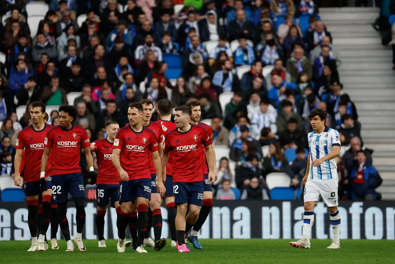 Osasunako jokalariak, garaipenaren gola ospatzen