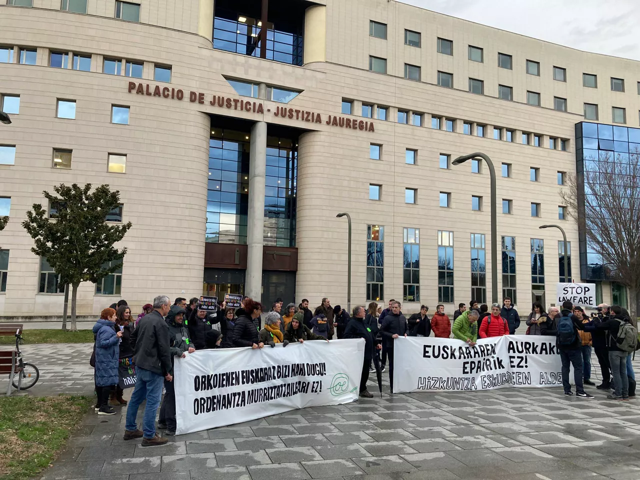 Euskara_epaia_hizkuntz_eskubideen-behatokia