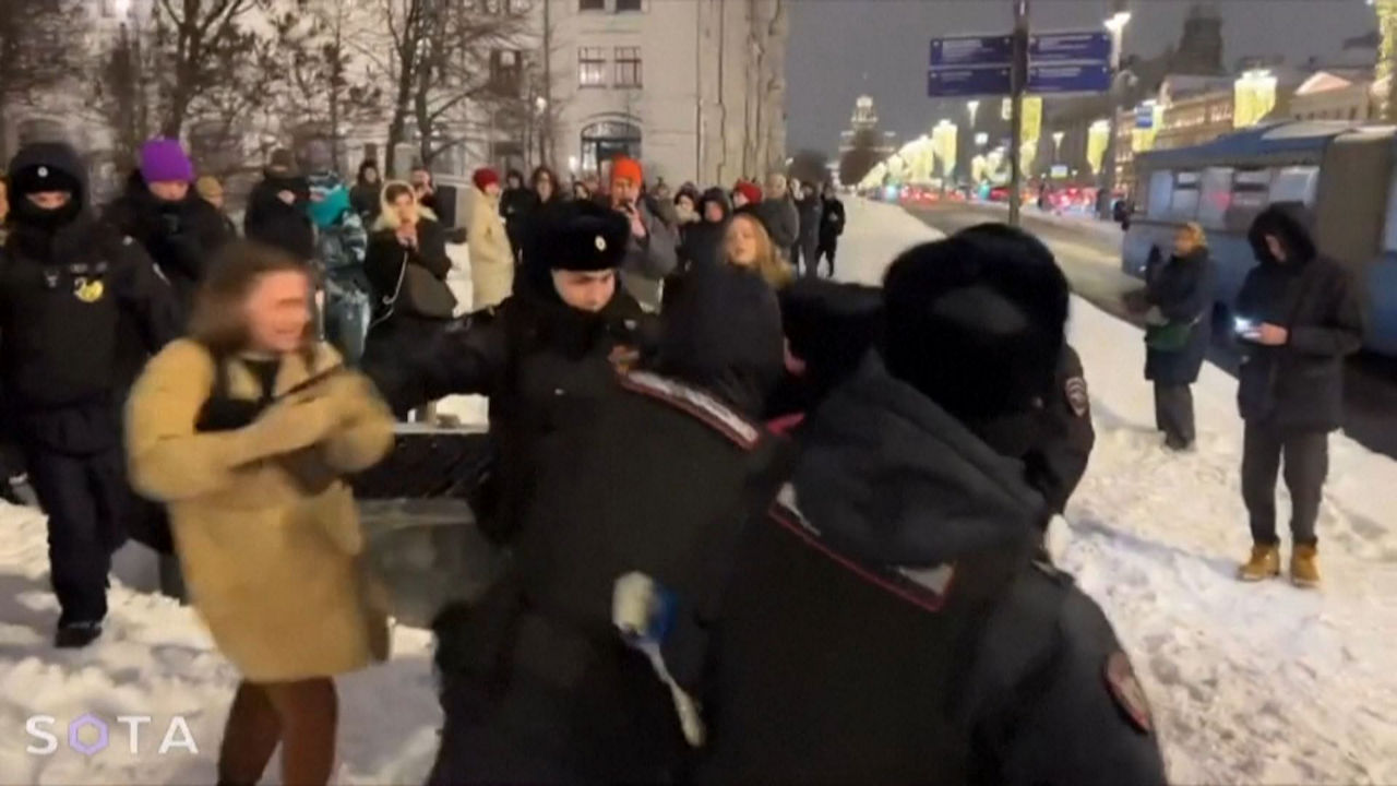 20240217131927_detenidos-navalni-moscu_