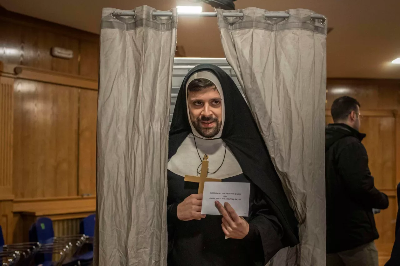 elecciones-galicia-disfraz-efe2