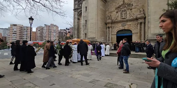 Juan Maria Uriarte Donostiako gotzain emerituaren omenezko hileta-elizkizuna. Argazkia: EITB