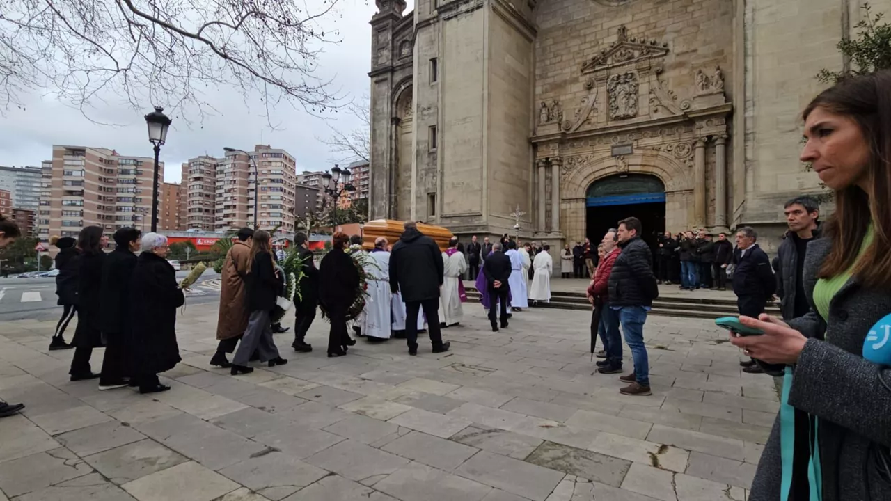 obispo-uriarte-funeral
