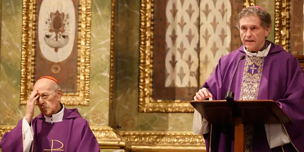 Juan Maria Uriarte Donostiako gotzain emerituaren omenezko hileta-elizkizuna. Argazkia: EFE