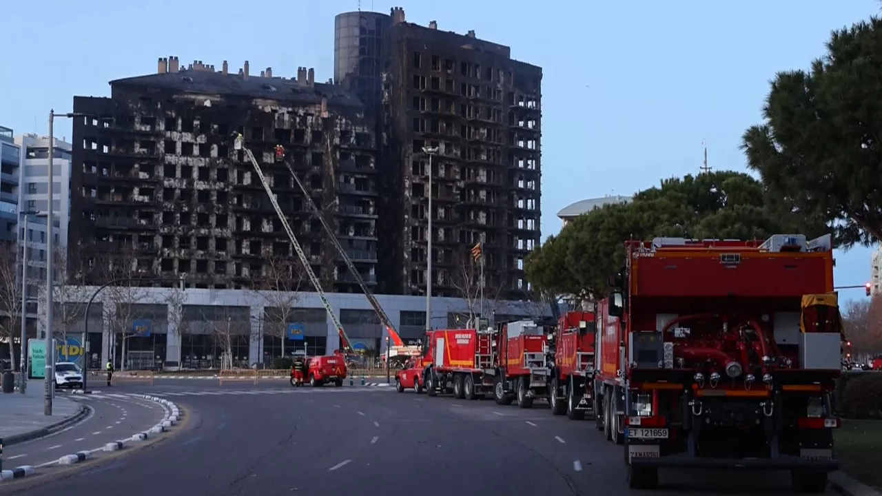 20240223091036_valencia-incendio_