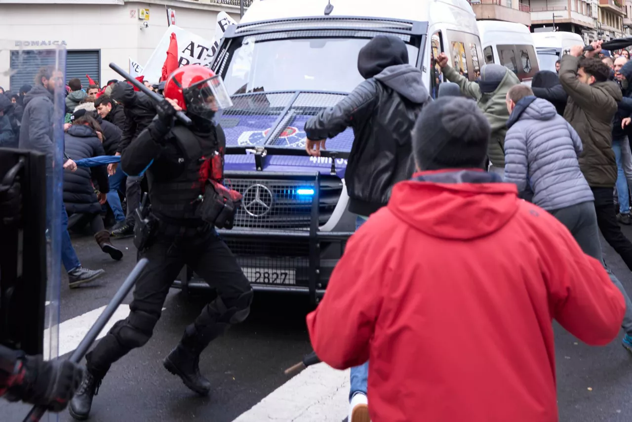 Incidentes en Vitoria-Gasteiz. Foto: EFE