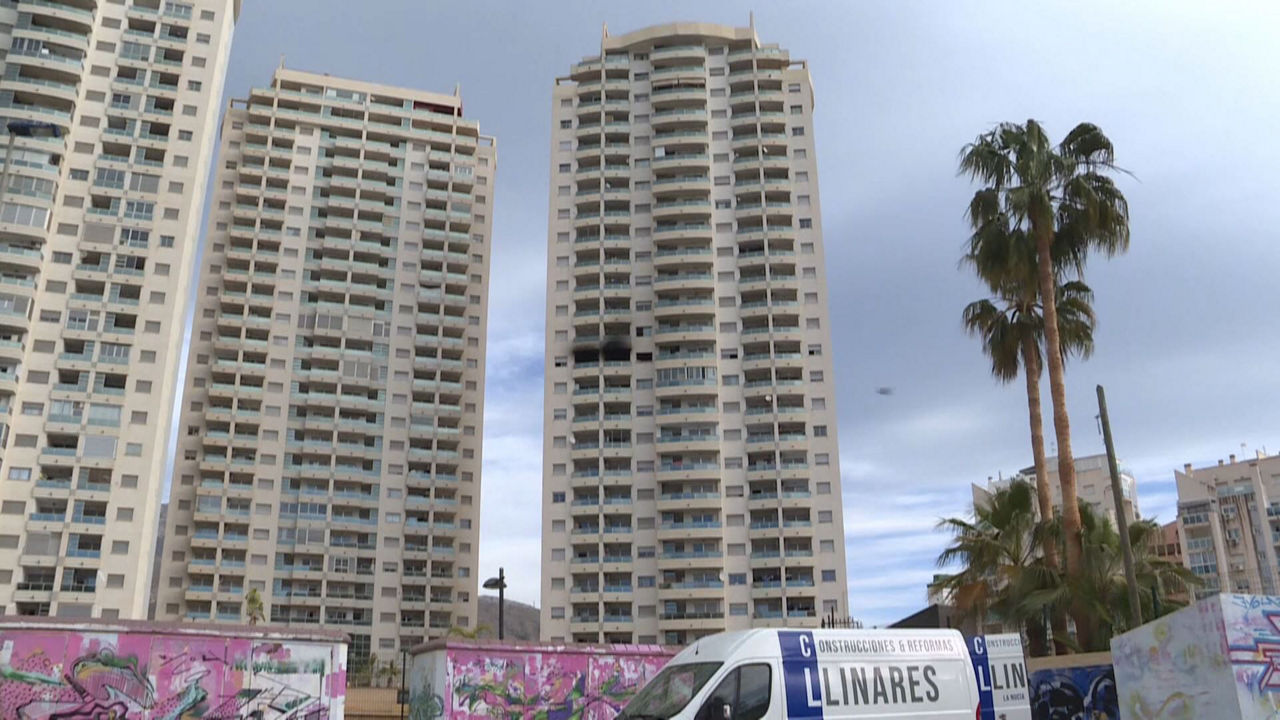 20240304115558_villajoyosa-incendio-forta_