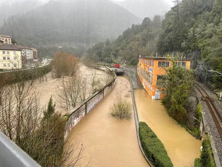 Deba_Mendaro-inundaciones