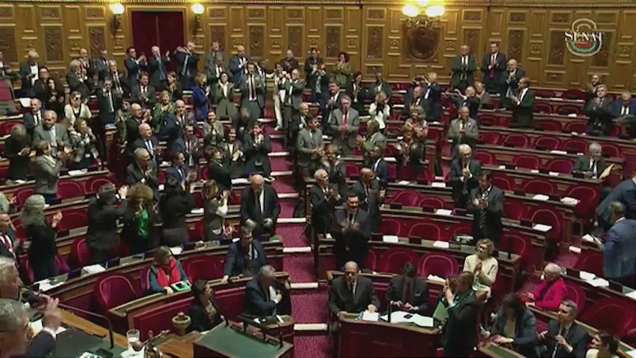 aborto-Francia-aplausos