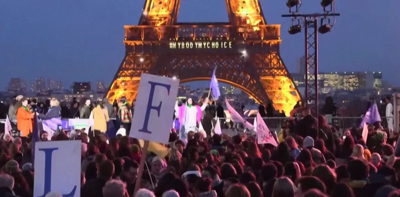 paris aborto reuters