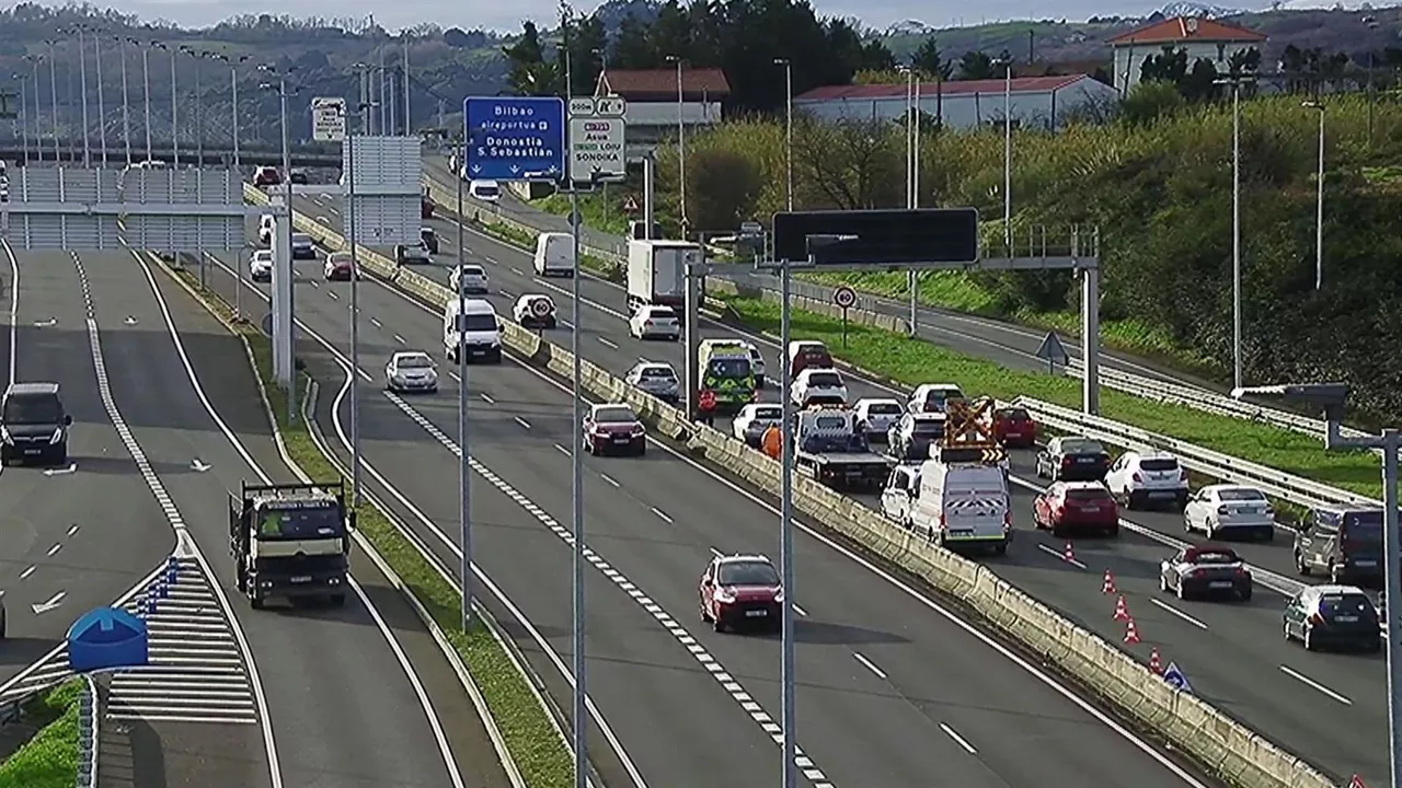 istripua accidente la avanzada leioa iturria: Trafikoko kamera