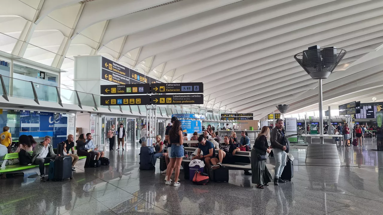 Bilboko aireportua Aeropuerto Bilbao
