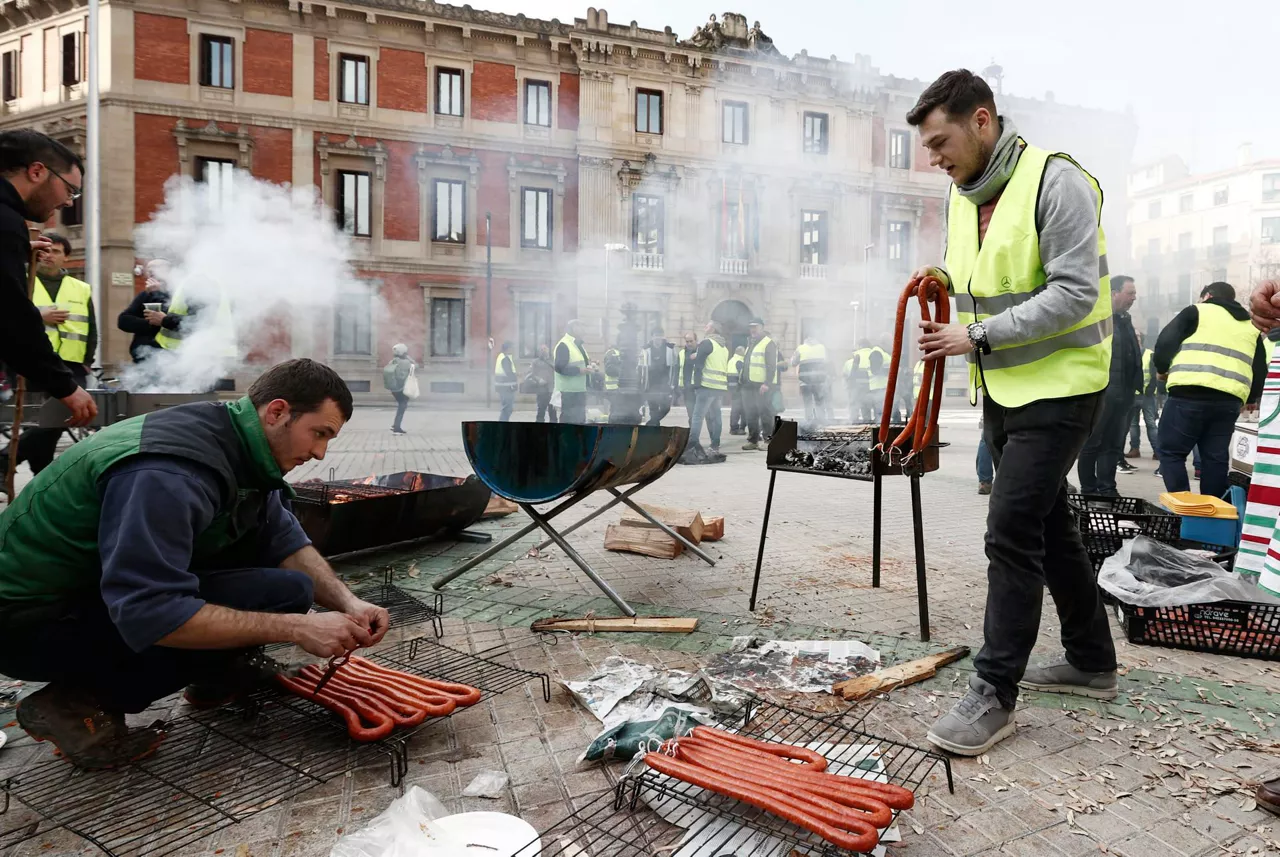 agricultores-chistorrada-pamplona-efe