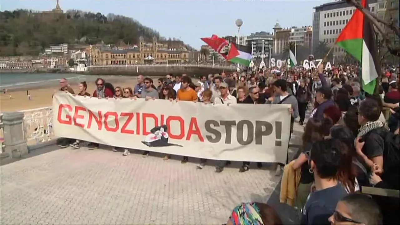 Mani donostia gaza_1920x1080