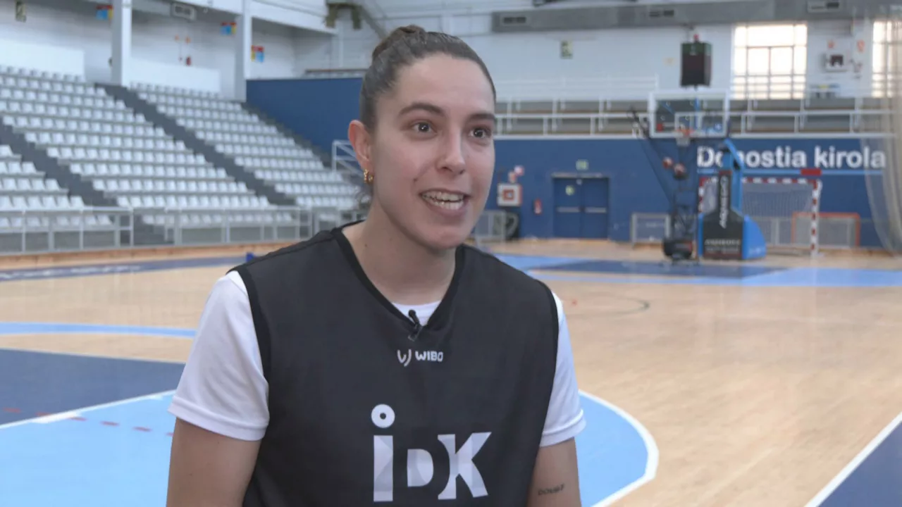 Lara Gonzalez IDK Euskotreneko jokalaria