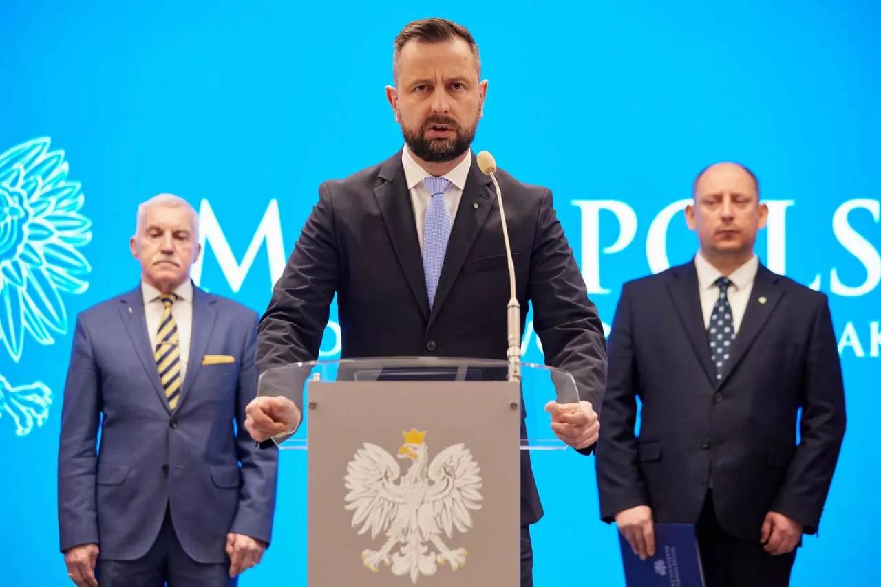 Wladyslaw Kosiniak-Kamysz-ministro-defensa-polonia-efe