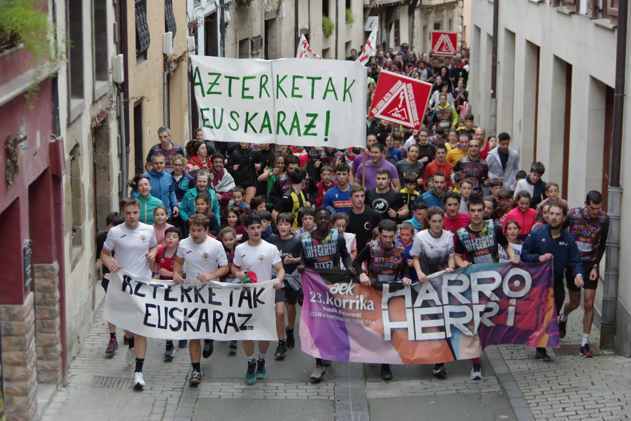 Azterketak euskaraz Korrika