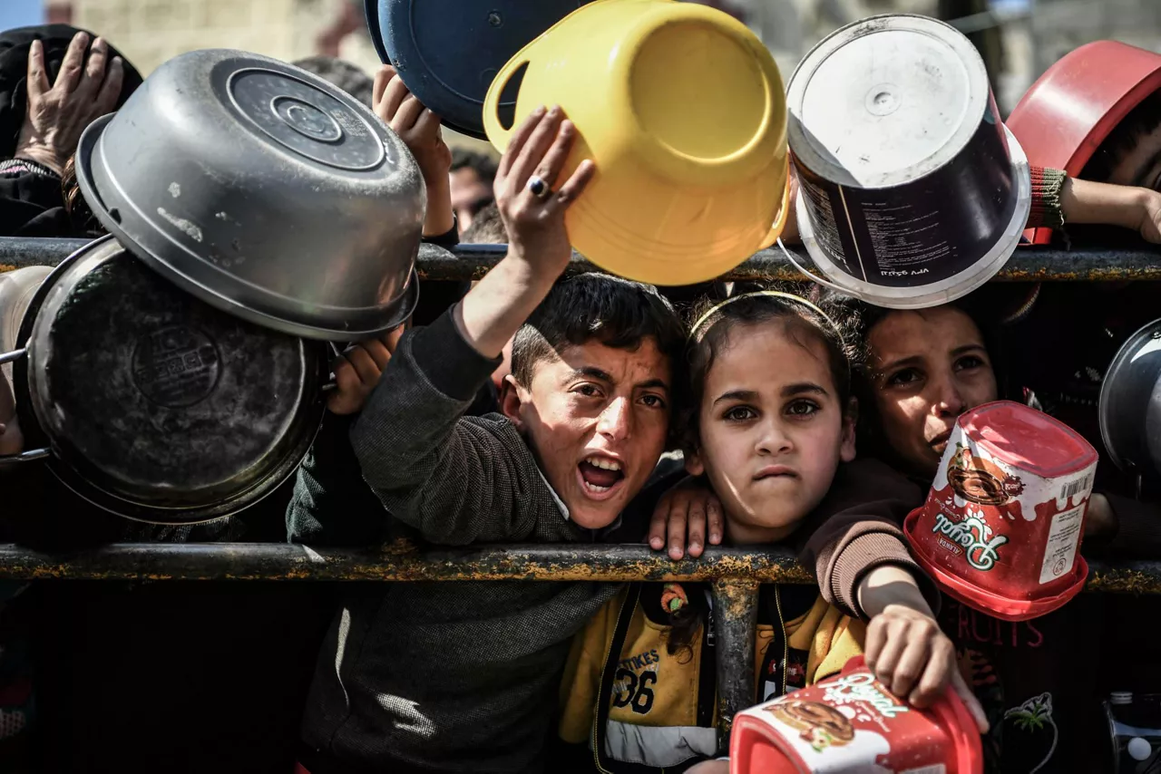 palestinos-hambre-Rafah-efe