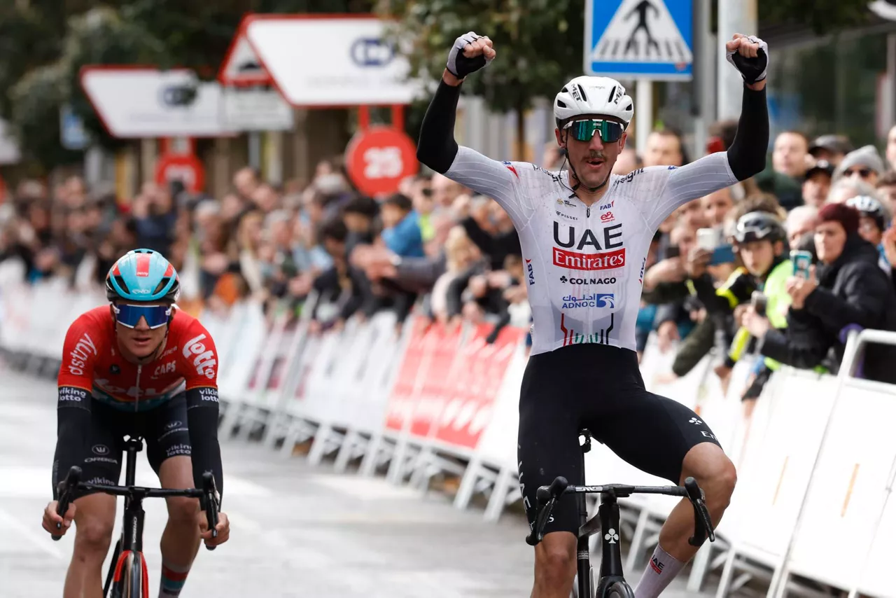 Brandon Mcnulty maxim van gils