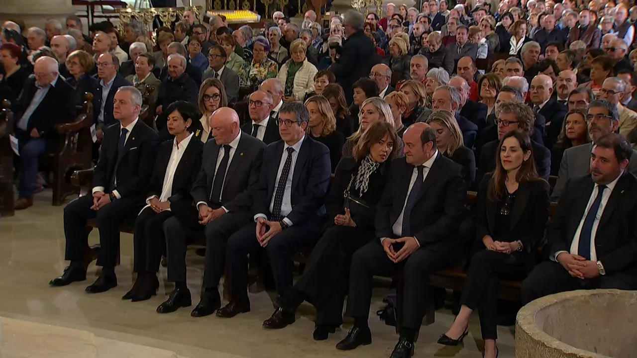 20240410191455_ardanza-funeral-cargos-gobierno_