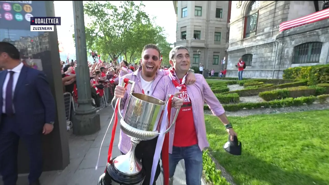 20240411194236_athletic-gabarra-jokalariak-udaletxera_