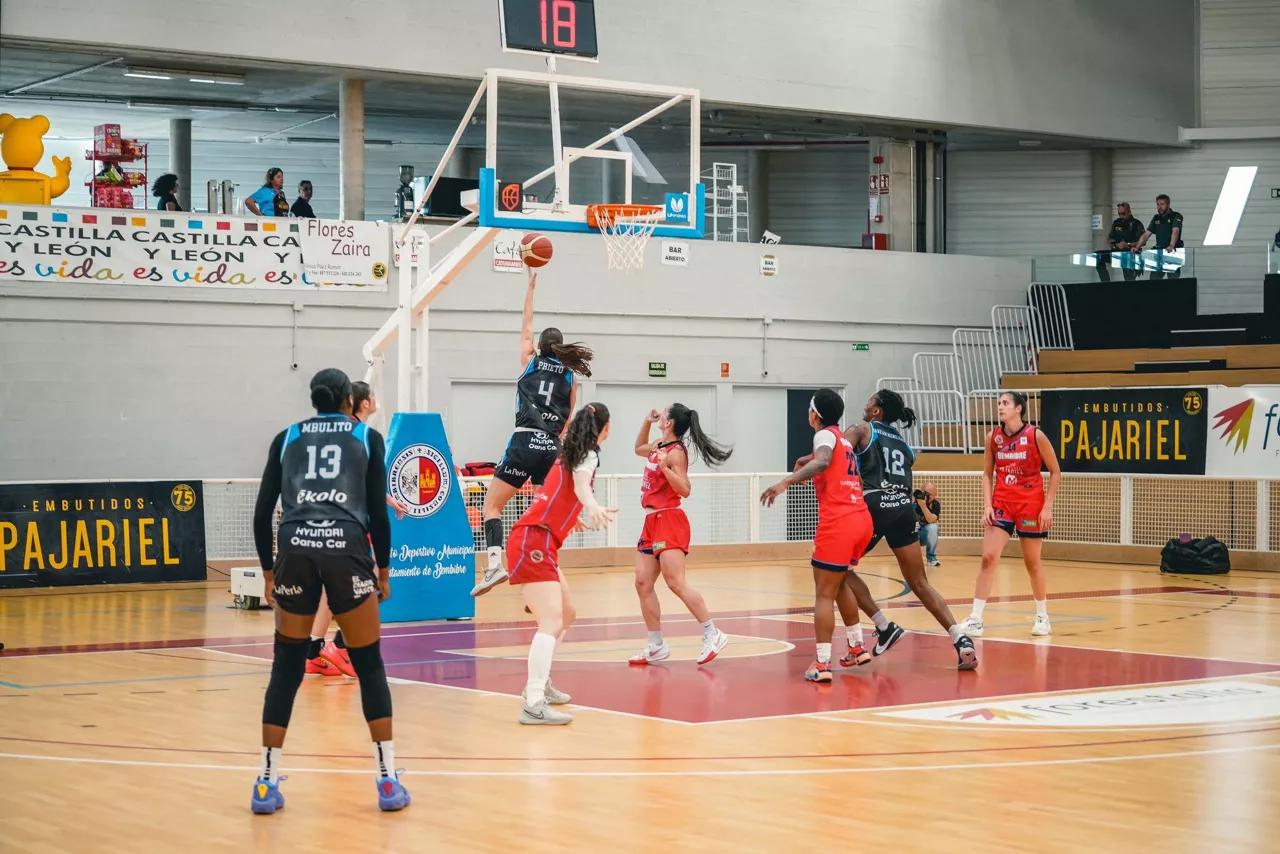 Bembibre eta IDK Euskotrenen arteko partidaren irudi bat. Argazkia: Adilson Lopes