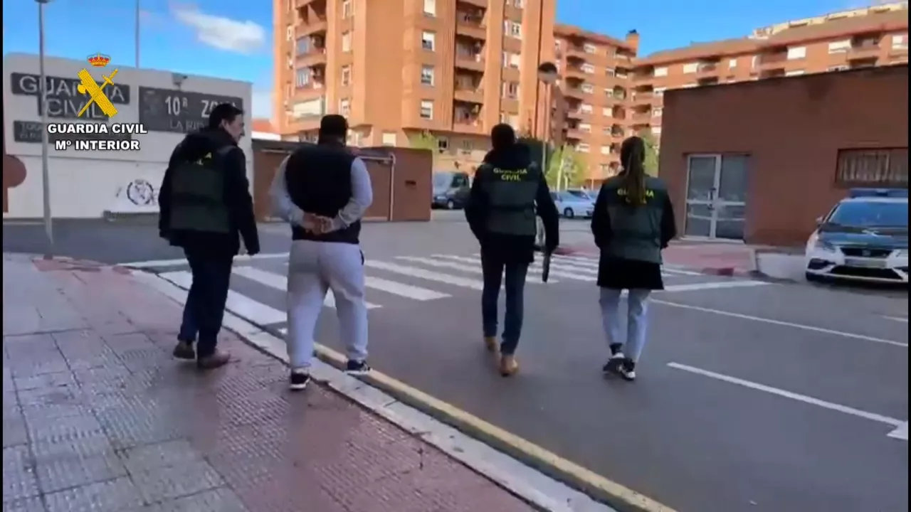20240415134354_rioja-detenido_
