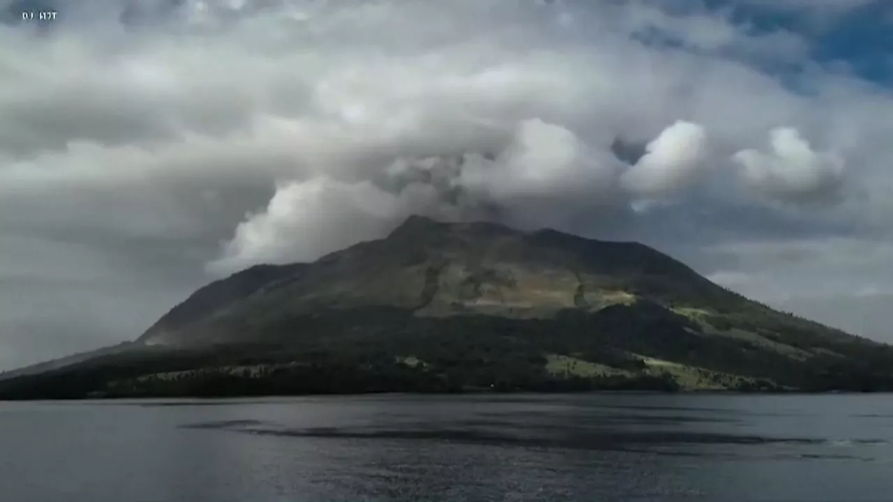 20240418123119_volcan-indonesia_