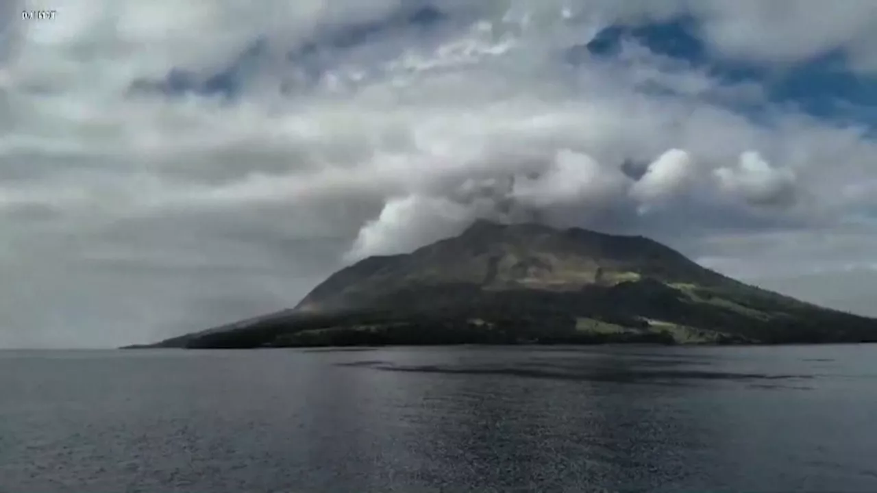 20240418123757_volcan-ruang-indonesia_