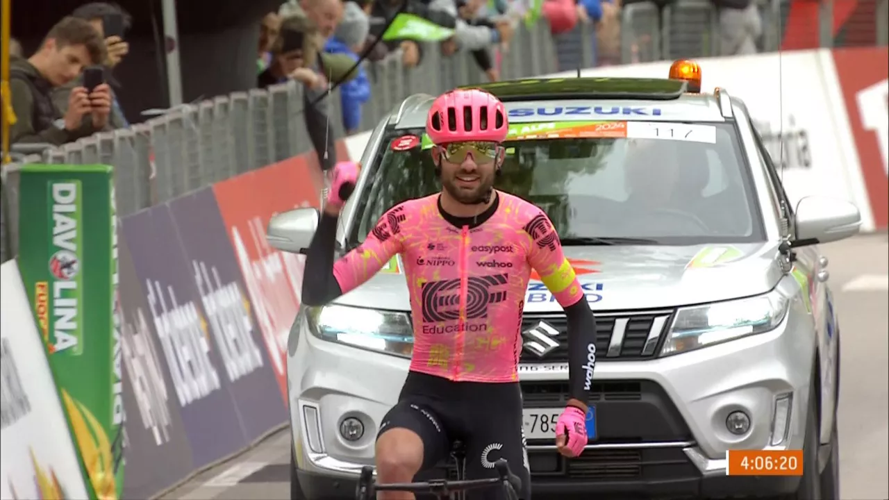 20240418173901_simon-carr-ef-education-eitb-media-alpeetako-tourra_