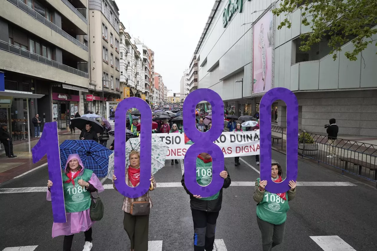 manifestacion-pensionistas-vitoria-efe