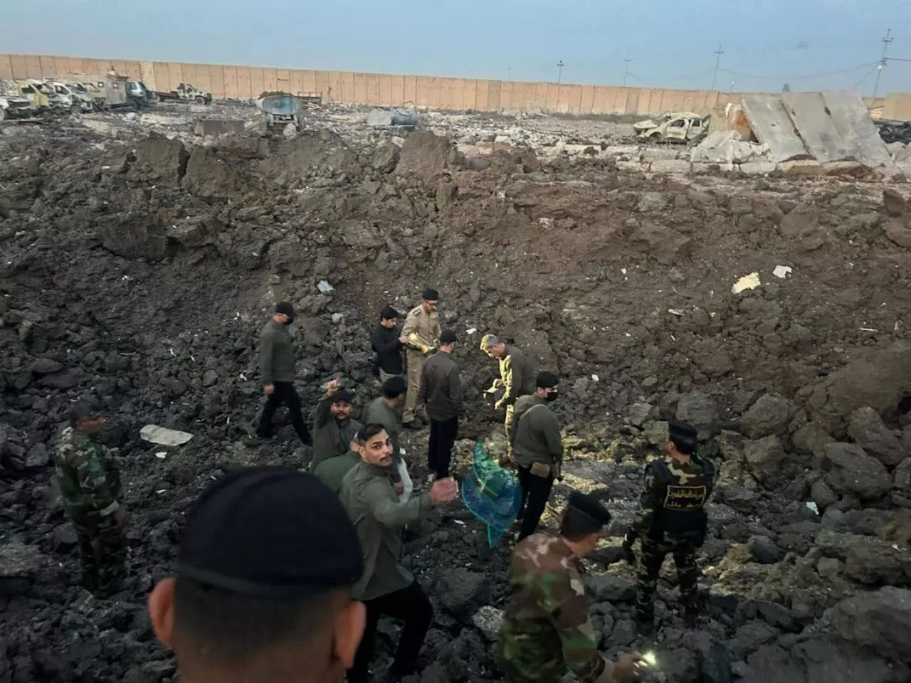 Irak base militarra erasoa EFE