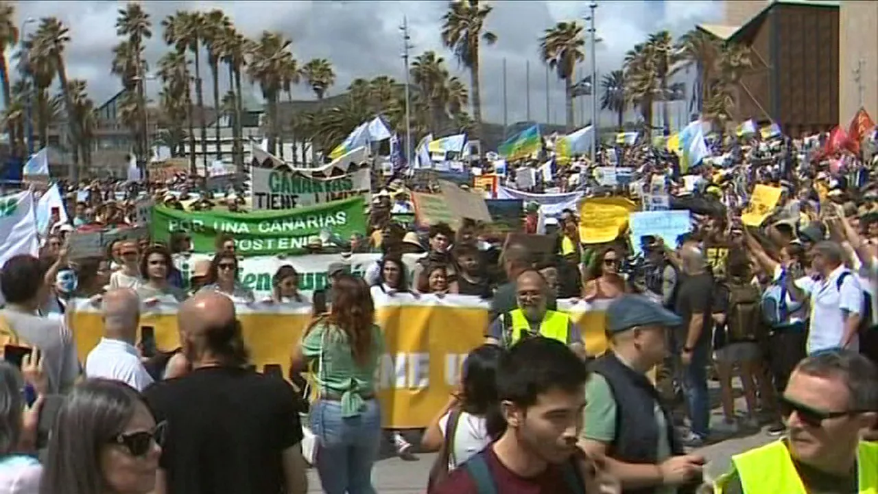 20240420222538_manifestacion-canarias_