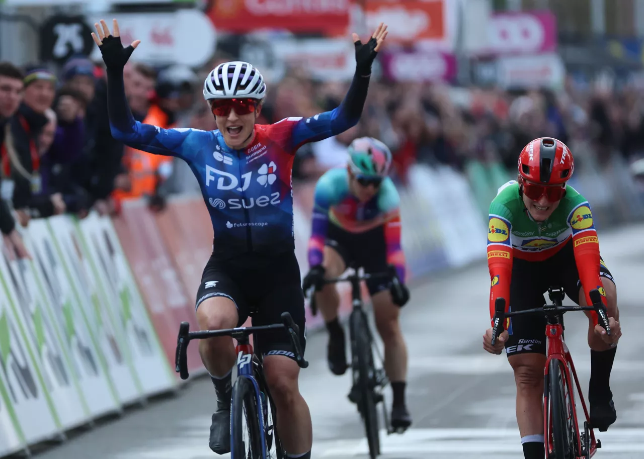 LIEGE_BASTOGNE_LIEGE_WOMEN_GRACE_BROWN_1