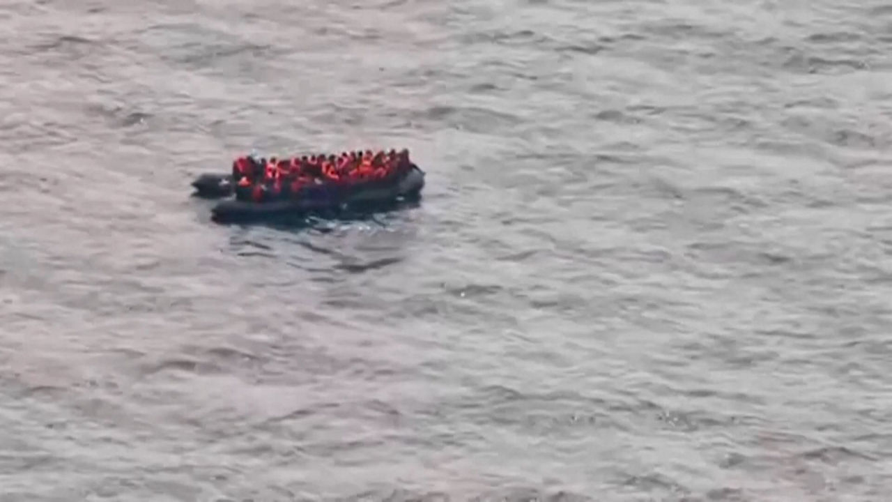 20240423150833_canal-de-mancha-migrantes_
