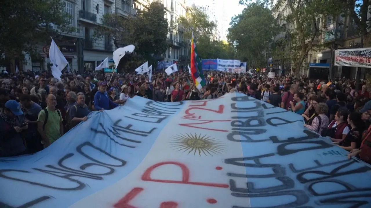 20240424085100_argentina-educacion_