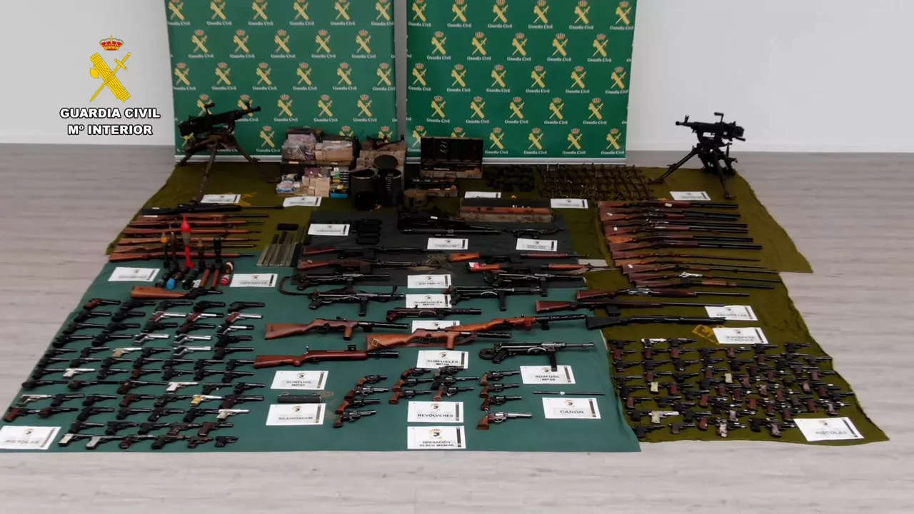 Armas pamplona navarra guardia civil