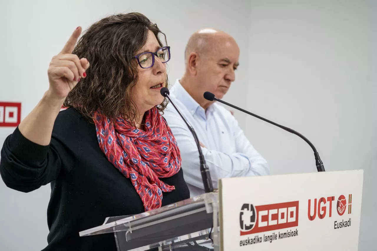 Loli Garcia CCOO Raul Arza UGT maiatzak 1 EFE
