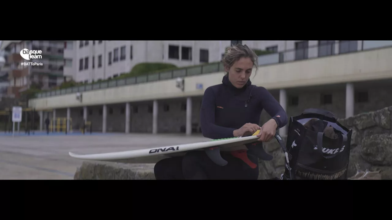 Nadia Erostarbe euskal surflaria, igandeko "Helmuga" saioan