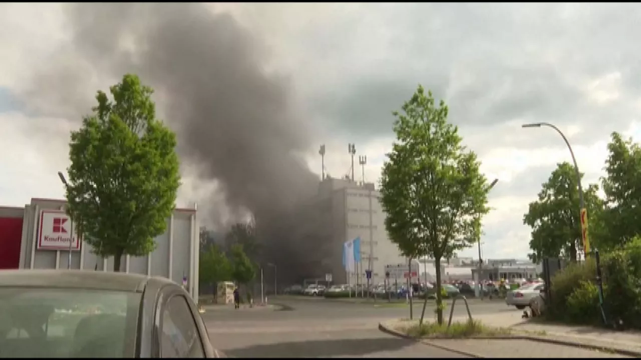 20240503203036_incendio-berlin-agencias_