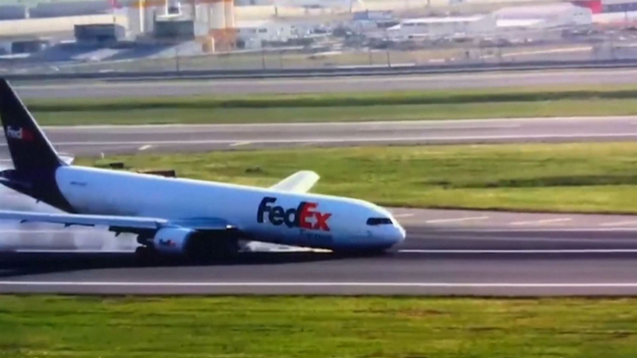 20240508121353_turquia-avion_