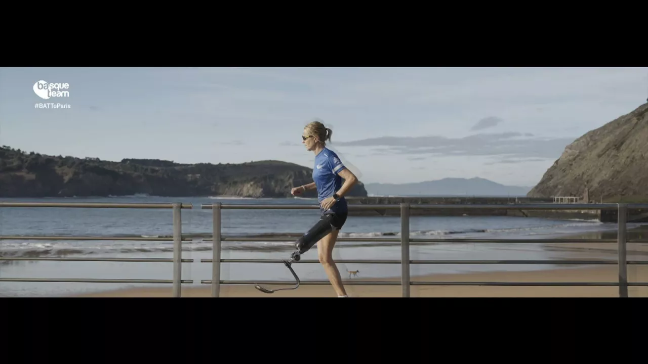 Rakel Mateo paratriatleta