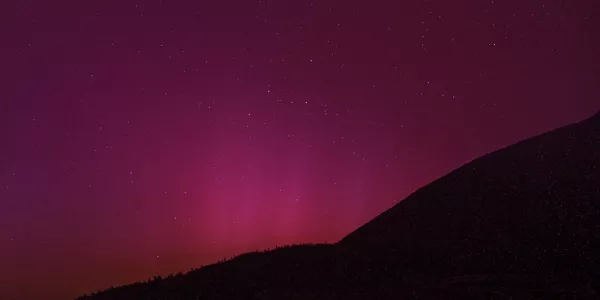 Aurora boreal en Isaba. Foto: Alberto Romero