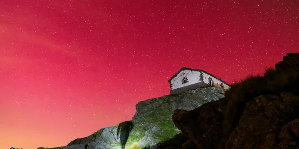 Aurora boreal en Mendaur. Foto: Joseba Zabala