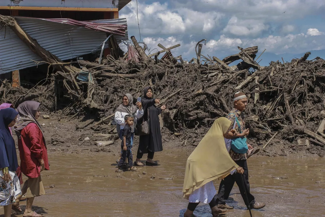 indonesia inundaciones uholdeak efe