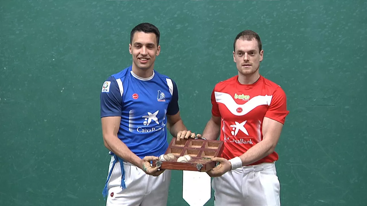 Buruz burukoa_Final erdiak_Laso_Zabala_-material hautaketa_Pilota